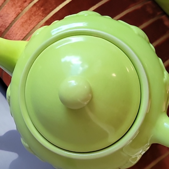 BRAT Vintage Teapot - Picture 3 of 16